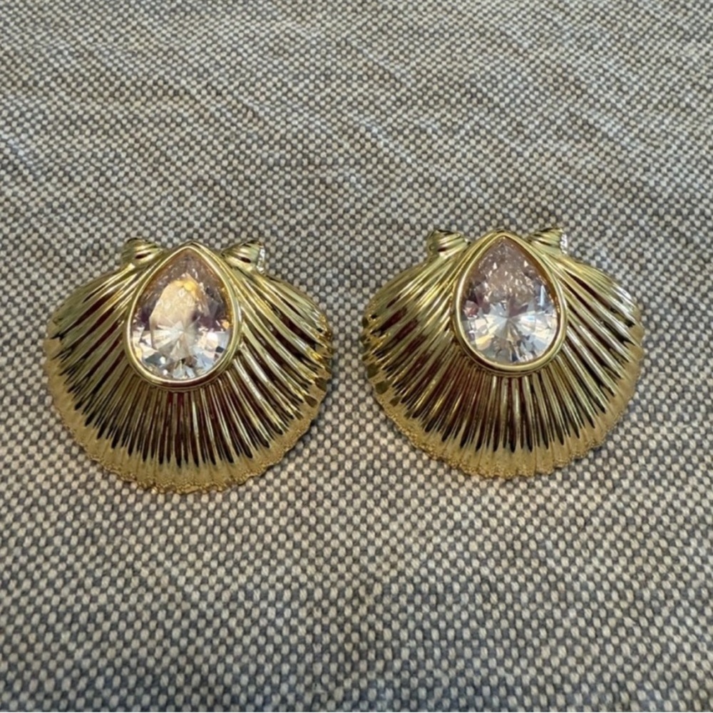 Nicola Bathie Gold and Crystal Shell Earrings - Picture 5 of 5